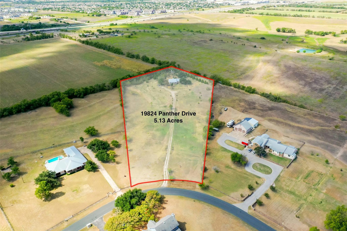 19824 Panther Dr — exterior