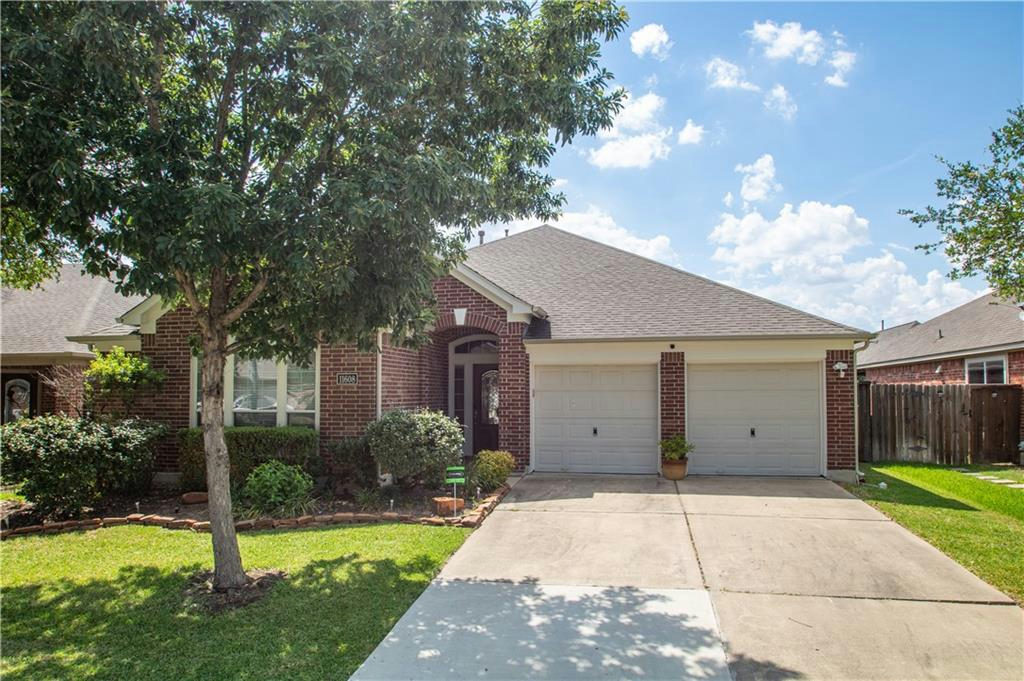 11608 Shadow Creek Dr