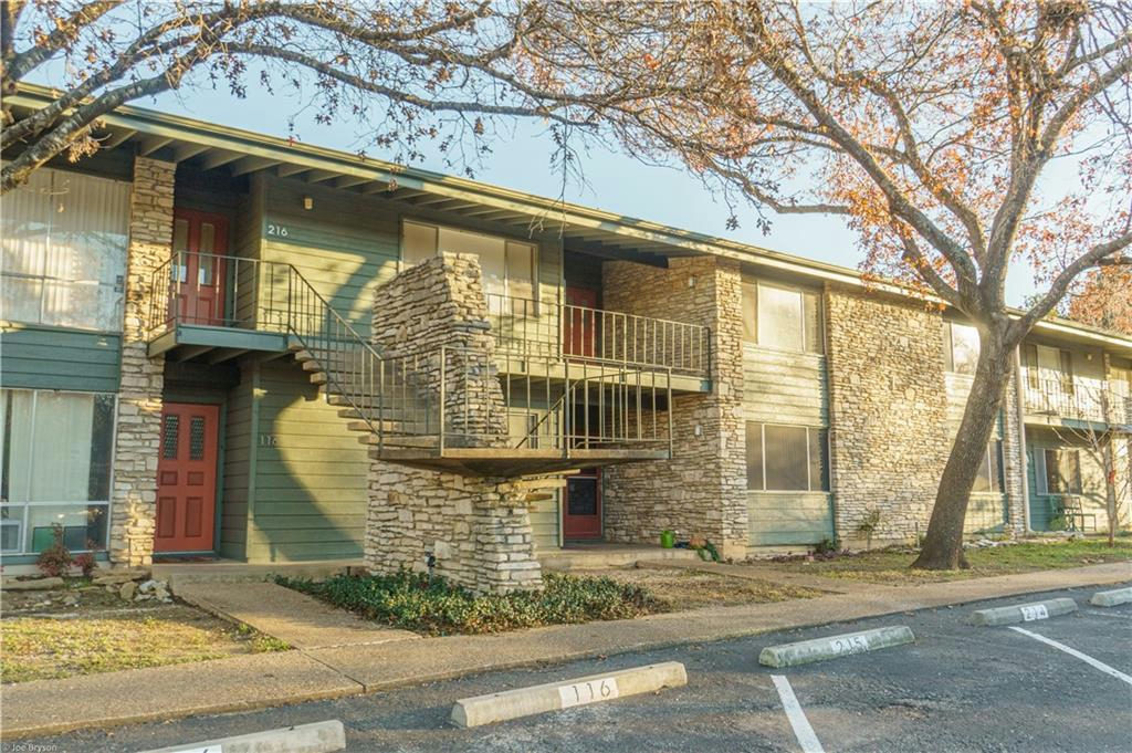 1304 Mariposa Dr #214