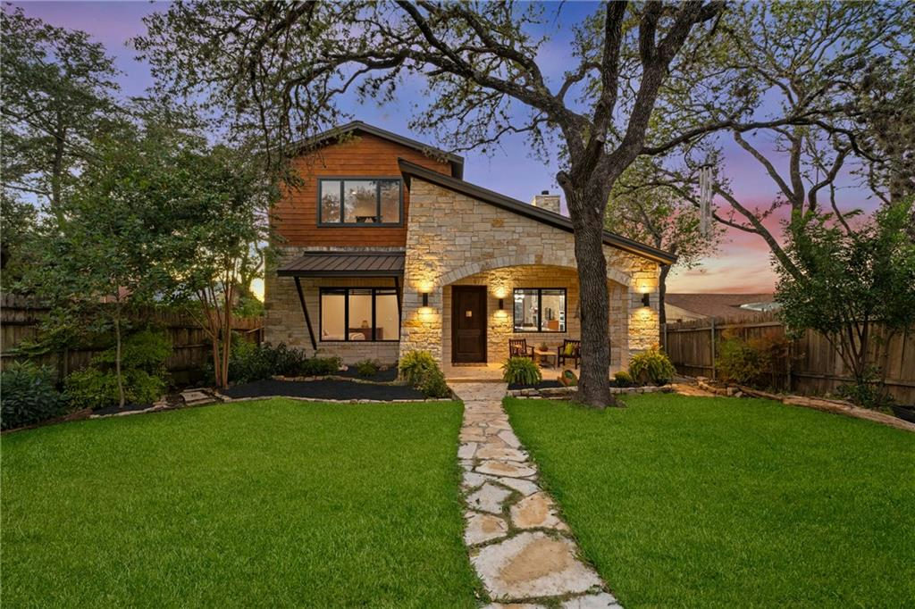 16447 Lake Loop