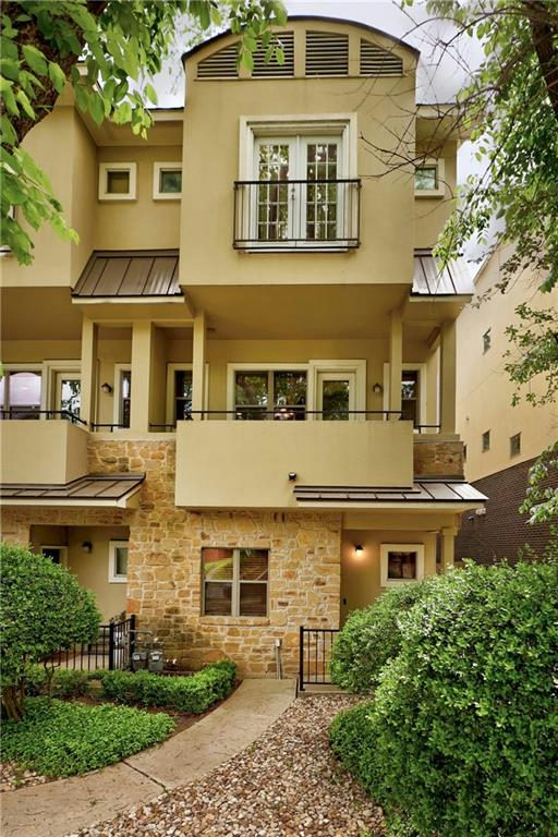 1115 Kinney Ave #7