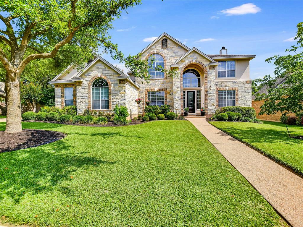 836 Hidden Glen Dr