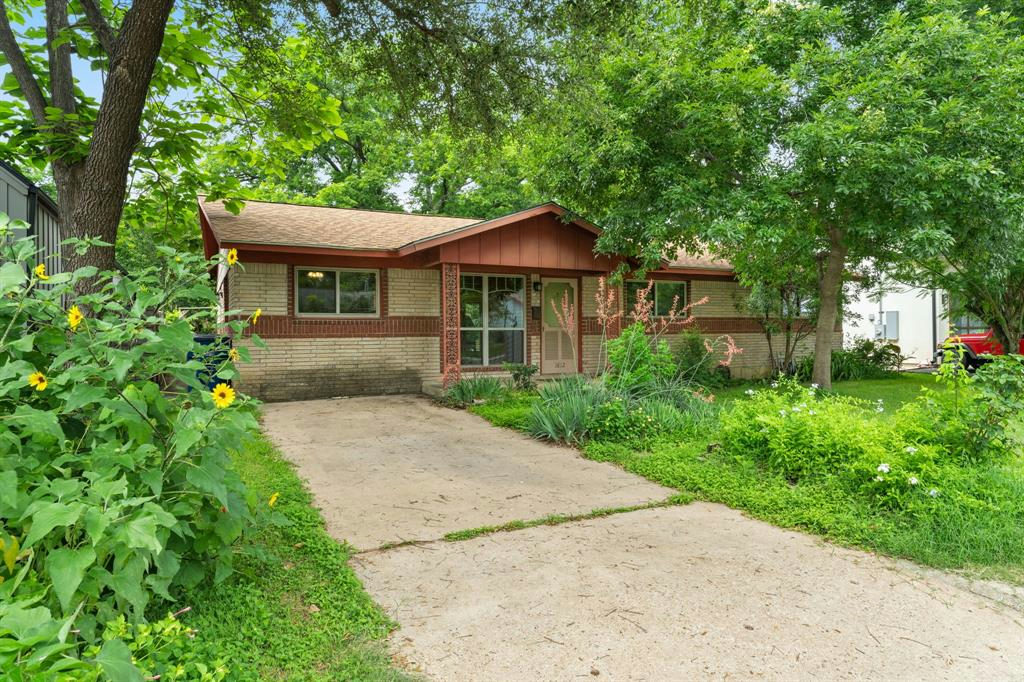 1812 Margaret St — photo 2
