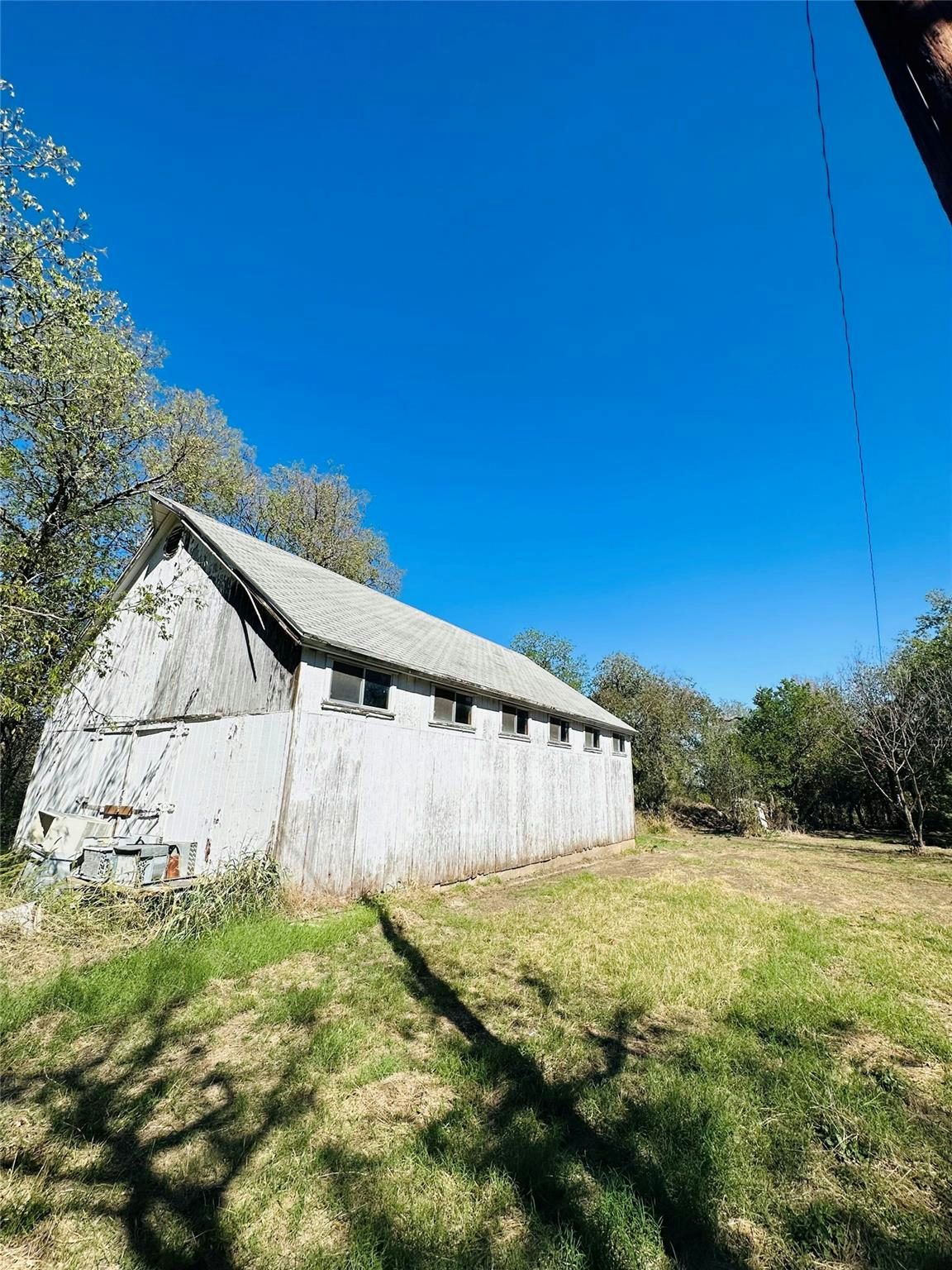 1220 E FM 243 Rd E — photo 2