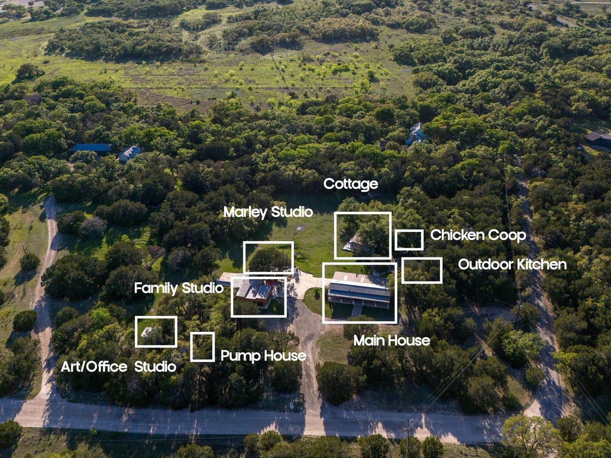 250 Caliche Rd — photo 3