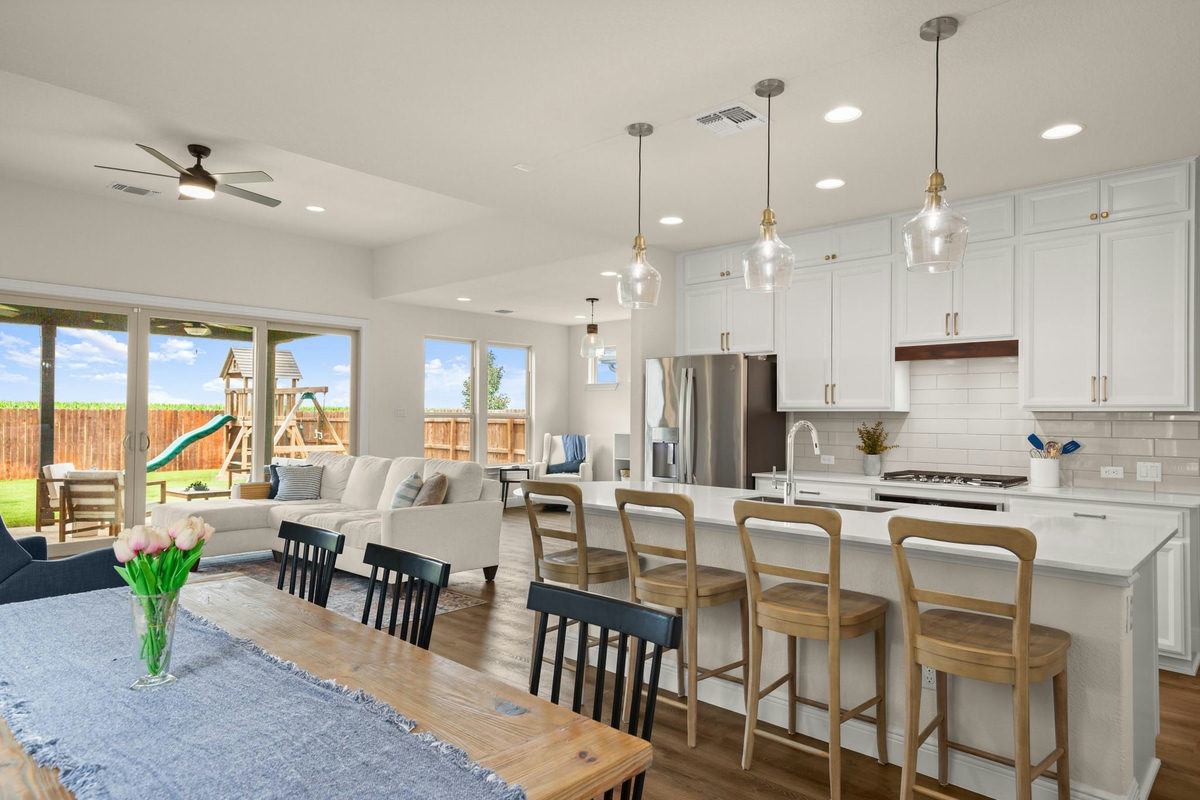 5702 Wolf Pack Dr