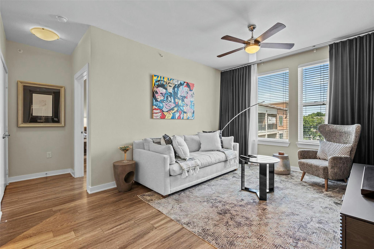 1900 Barton Springs Rd #5027 — photo 5