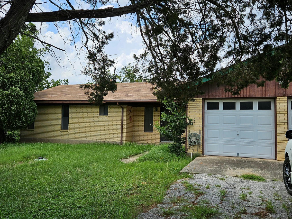 2790 W Highway 290 — photo 4