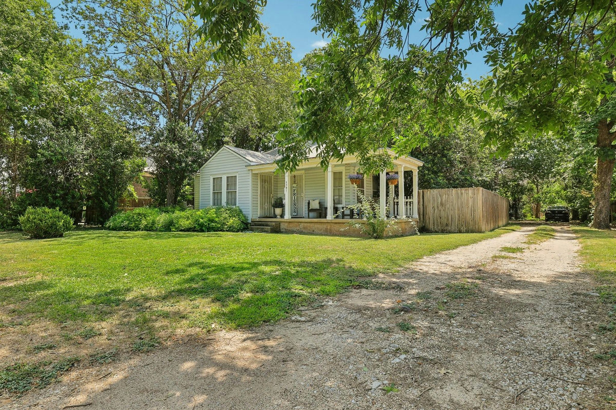 4907 Harmon Ave — photo 3