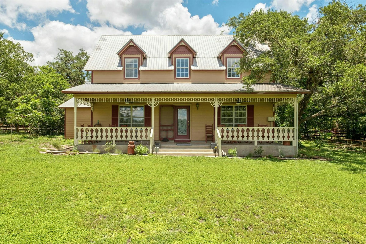 3805 Lone Man Mountain Rd #B — exterior