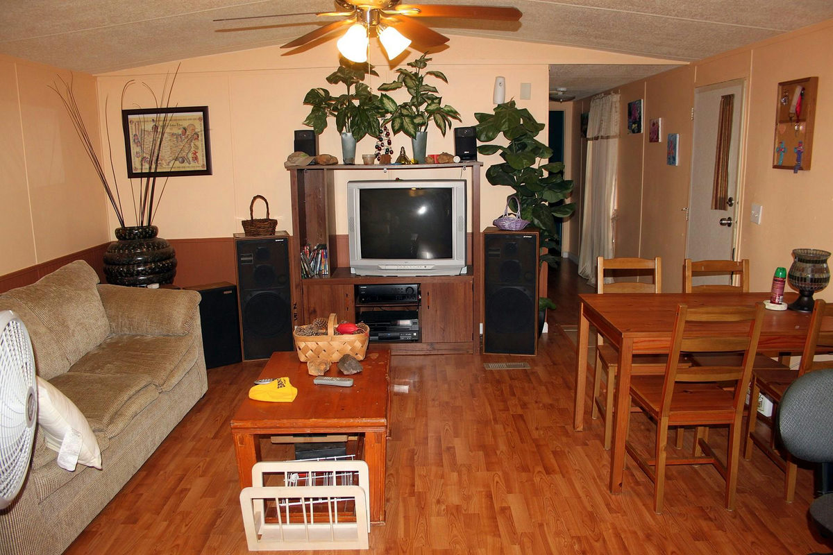720 Green Acre Dr — photo 4