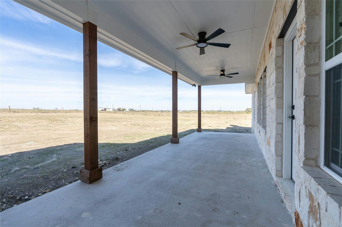 1000 Black Ankle Rd — photo 3