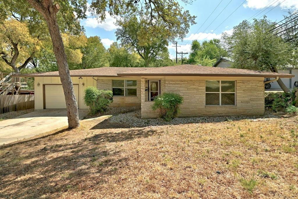 1803 Sylvan Dr