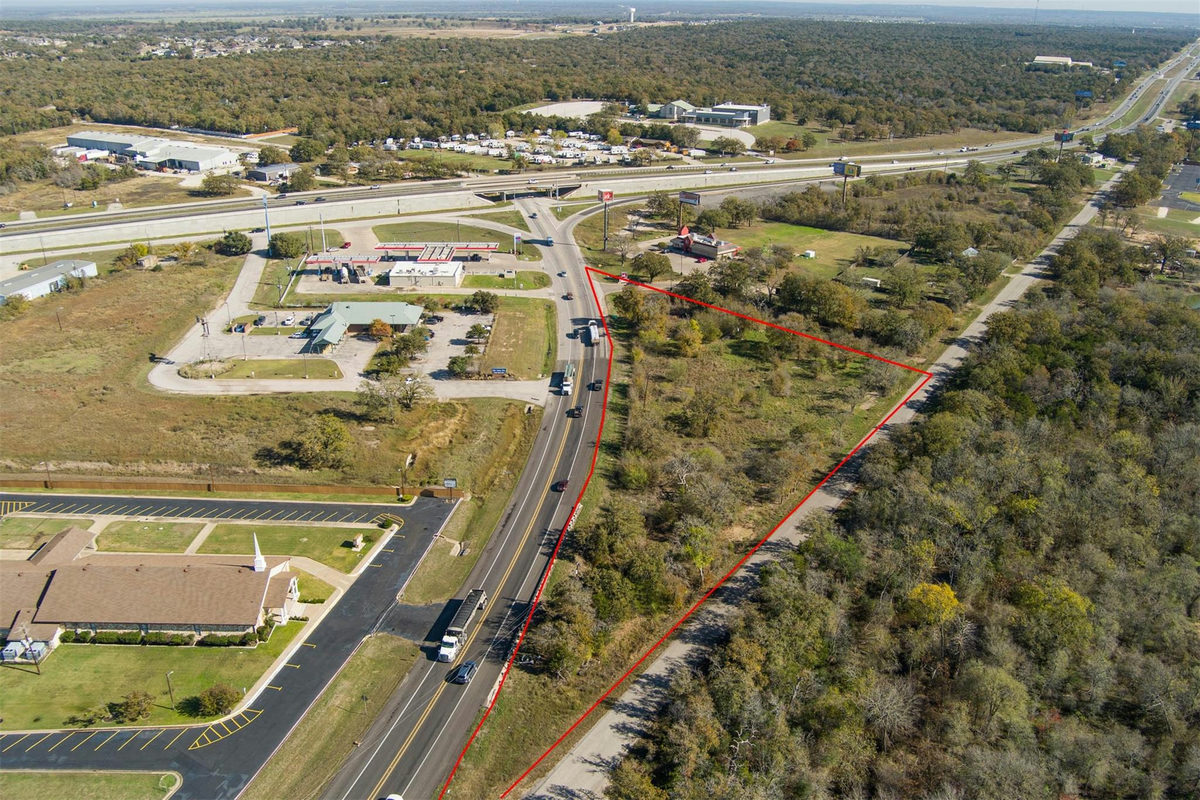 119 W State Highway 21 — photo 3