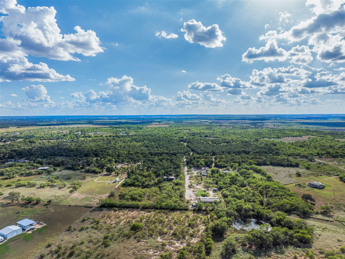 399 Seals Creek Rd — photo 2