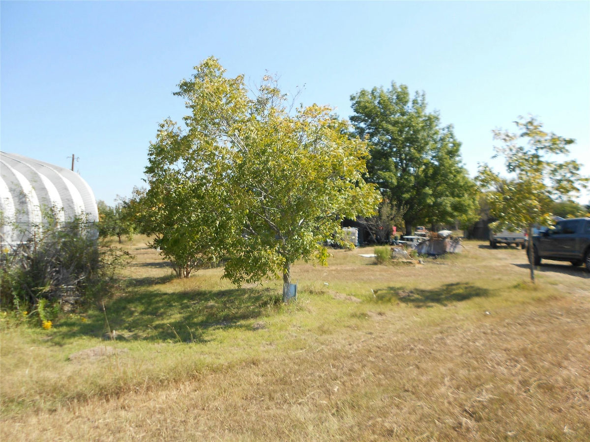 377 Crooked Rd — photo 4