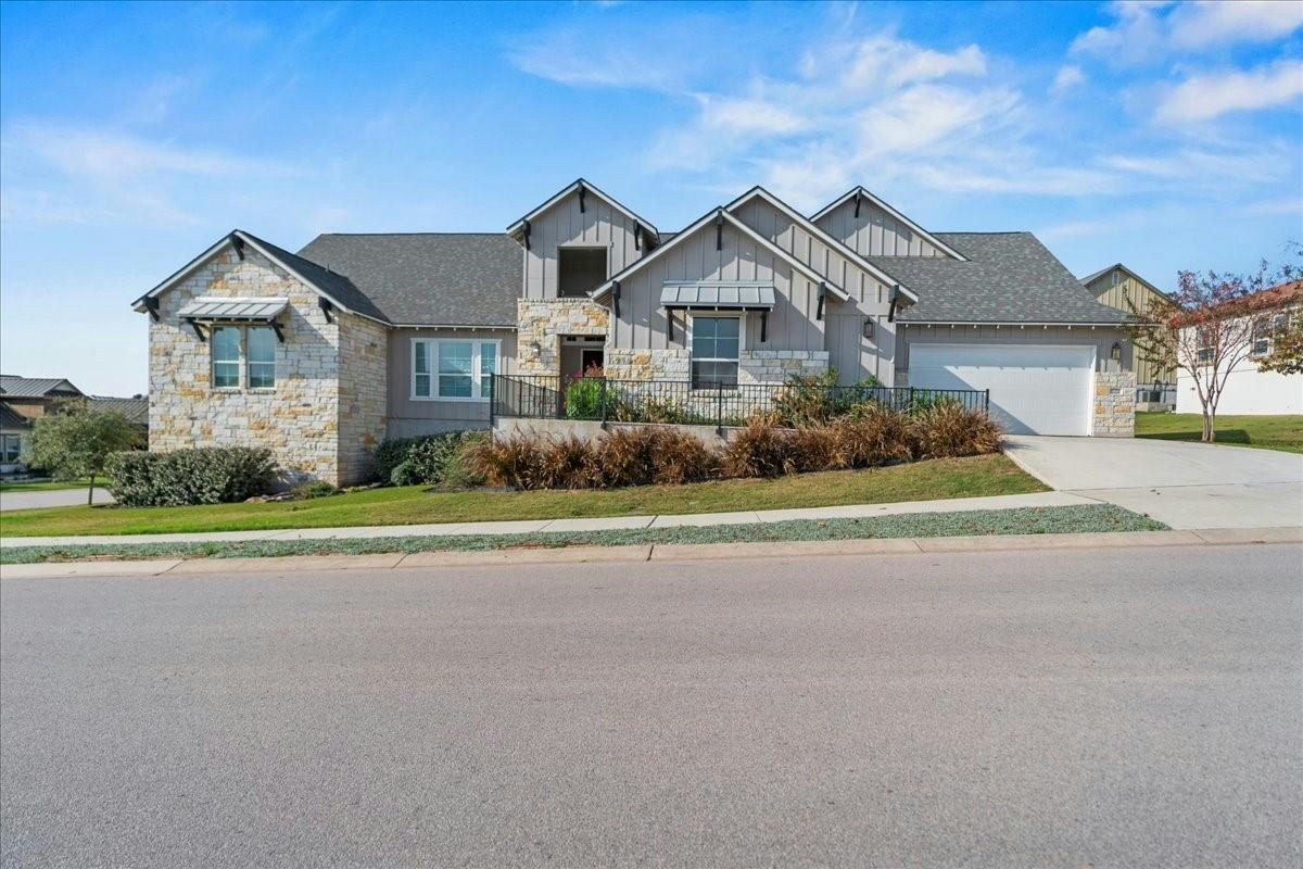 609 Dancing Oak Ln — exterior