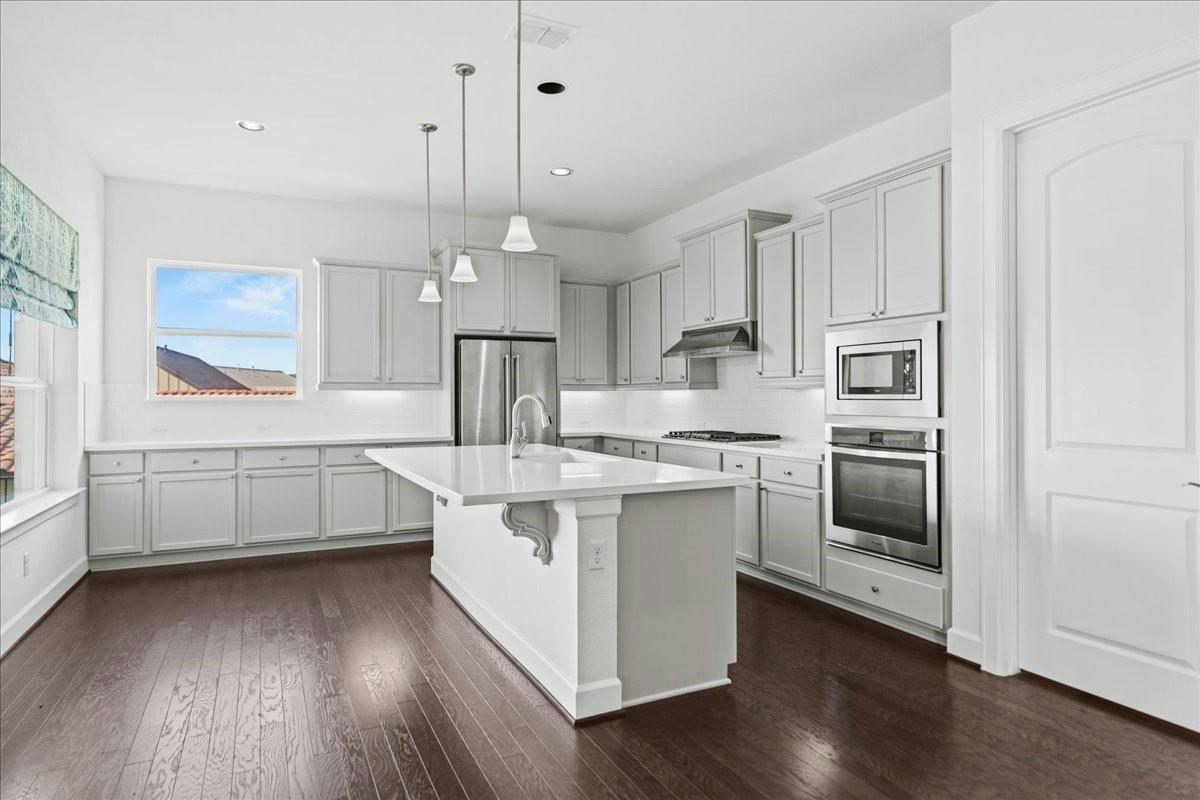 609 Dancing Oak Ln — photo 3