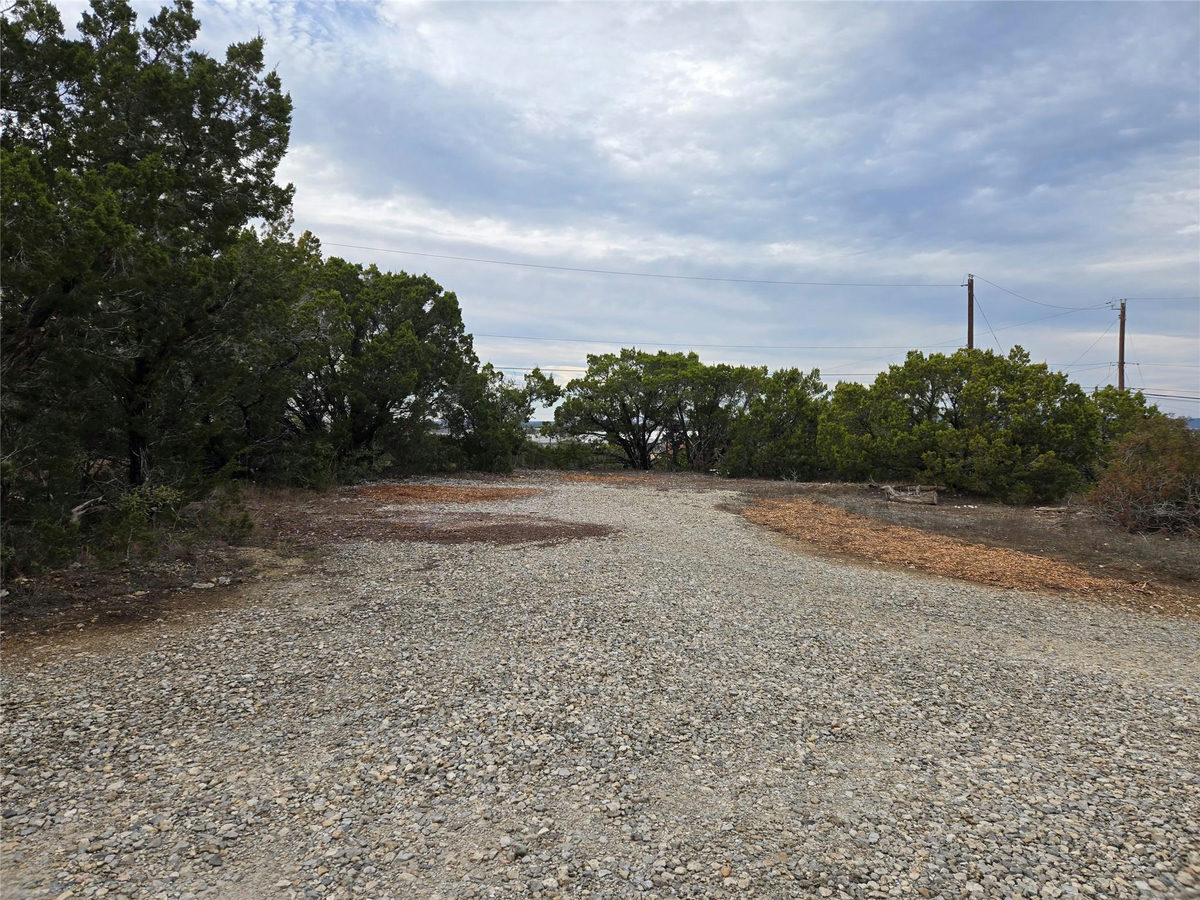 15101 Foy Dr — photo 2
