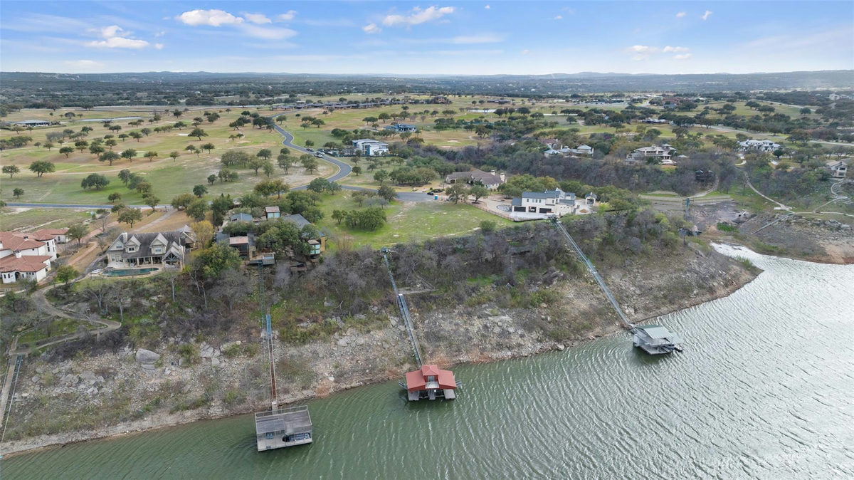 25208 Chernosky Point Cv — photo 4
