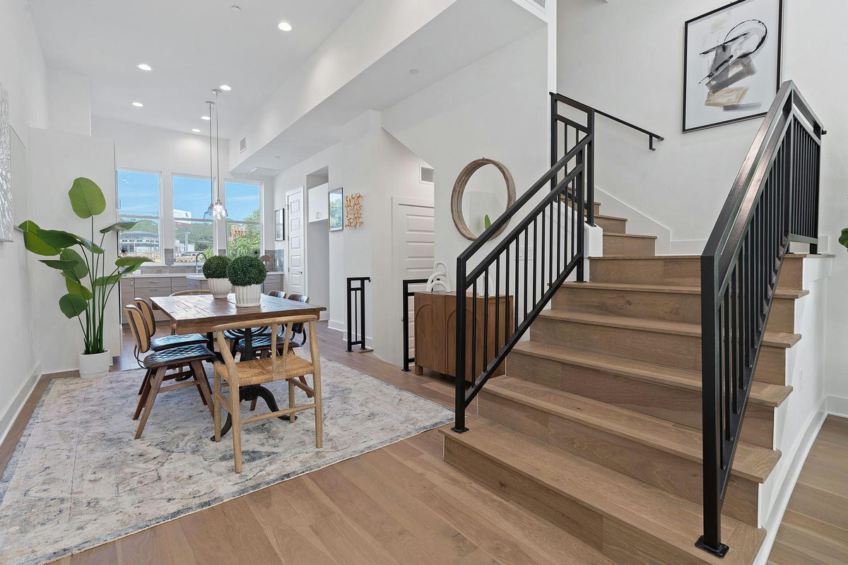 2505 Bluebonnet Ln #3 — photo 4