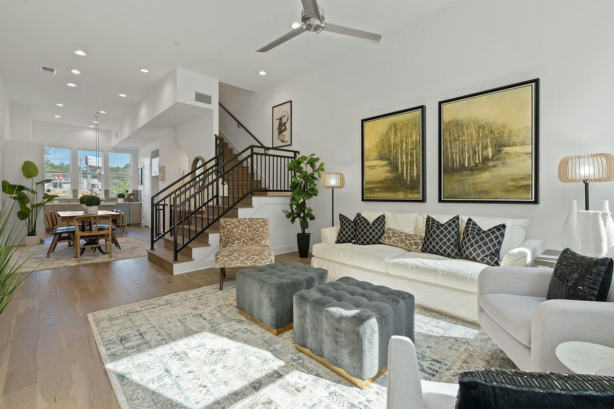 2505 Bluebonnet Ln #3 — exterior