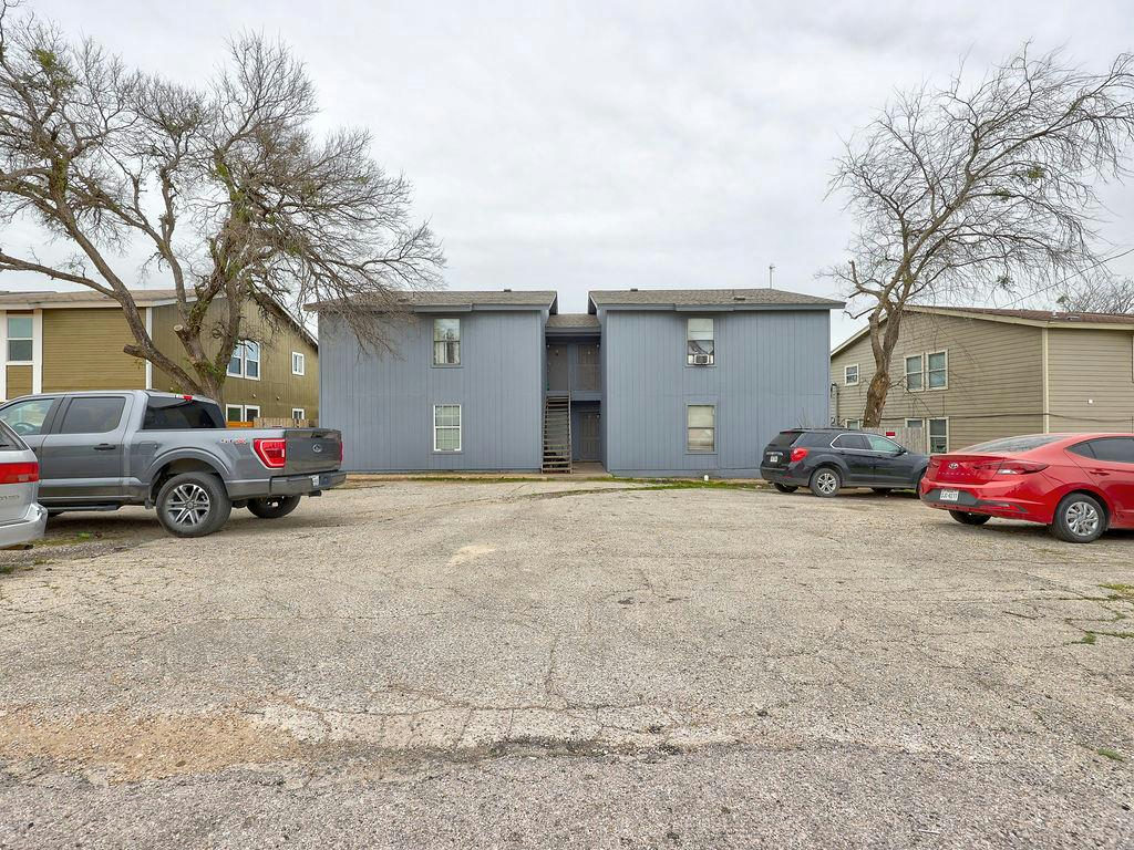 8307 Garcreek Cir — exterior