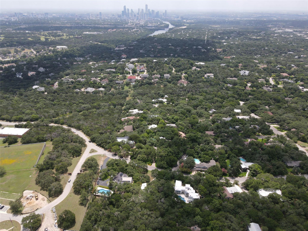 850 Forest View Dr — photo 3