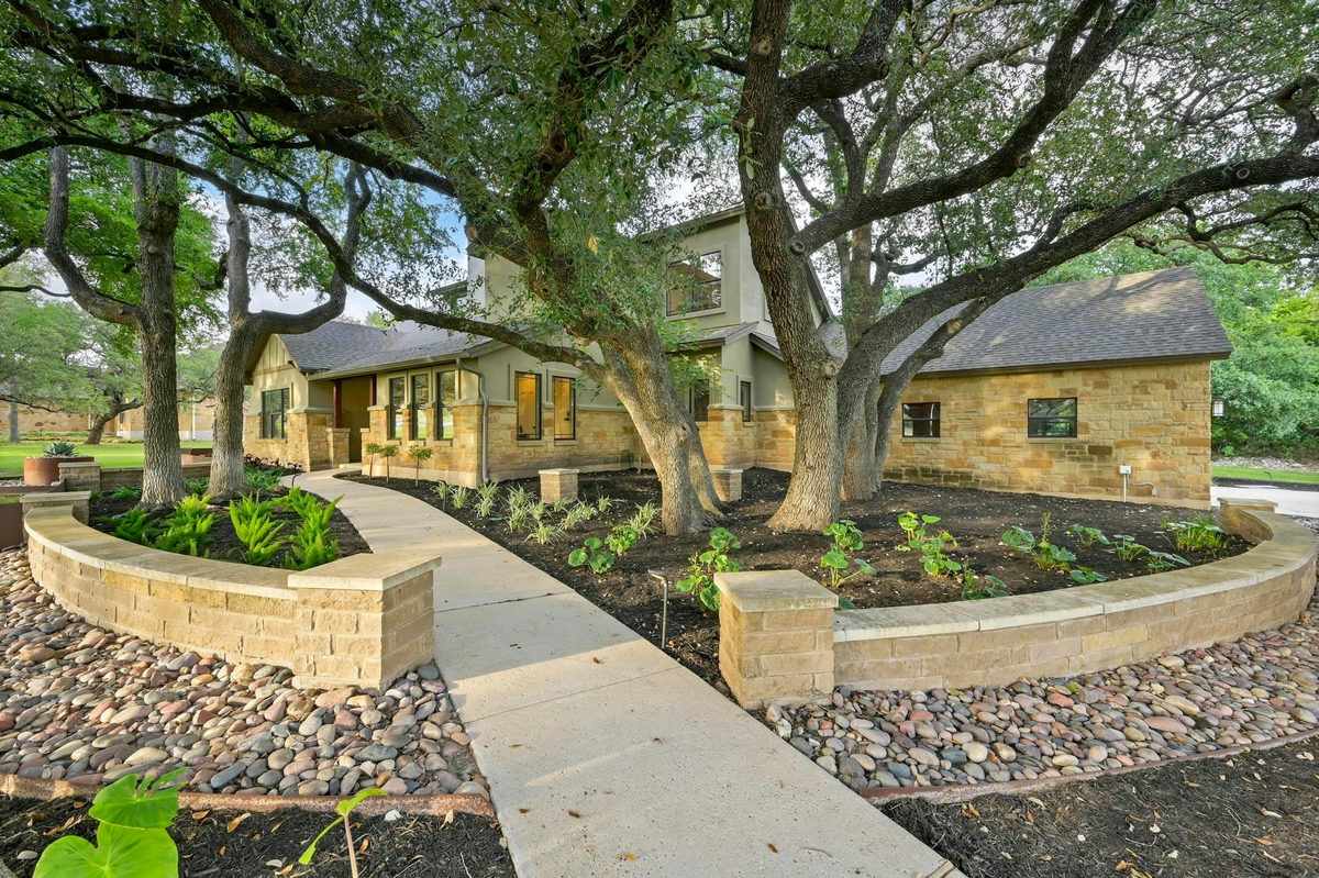 209 Ridge View Dr