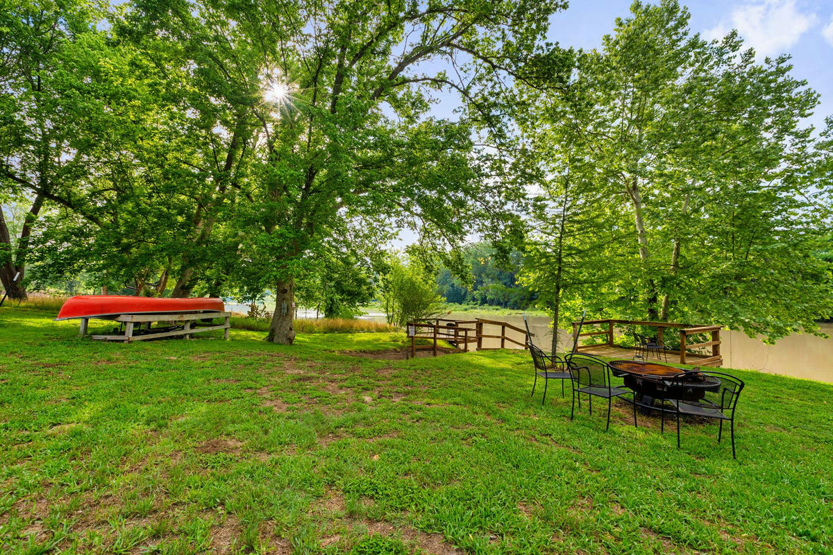 235 El Camino River Rd — photo 2