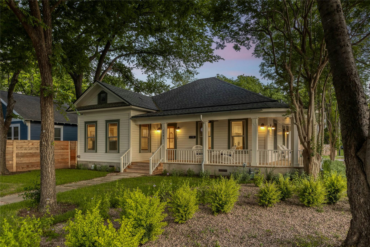 1701 Willow St — exterior