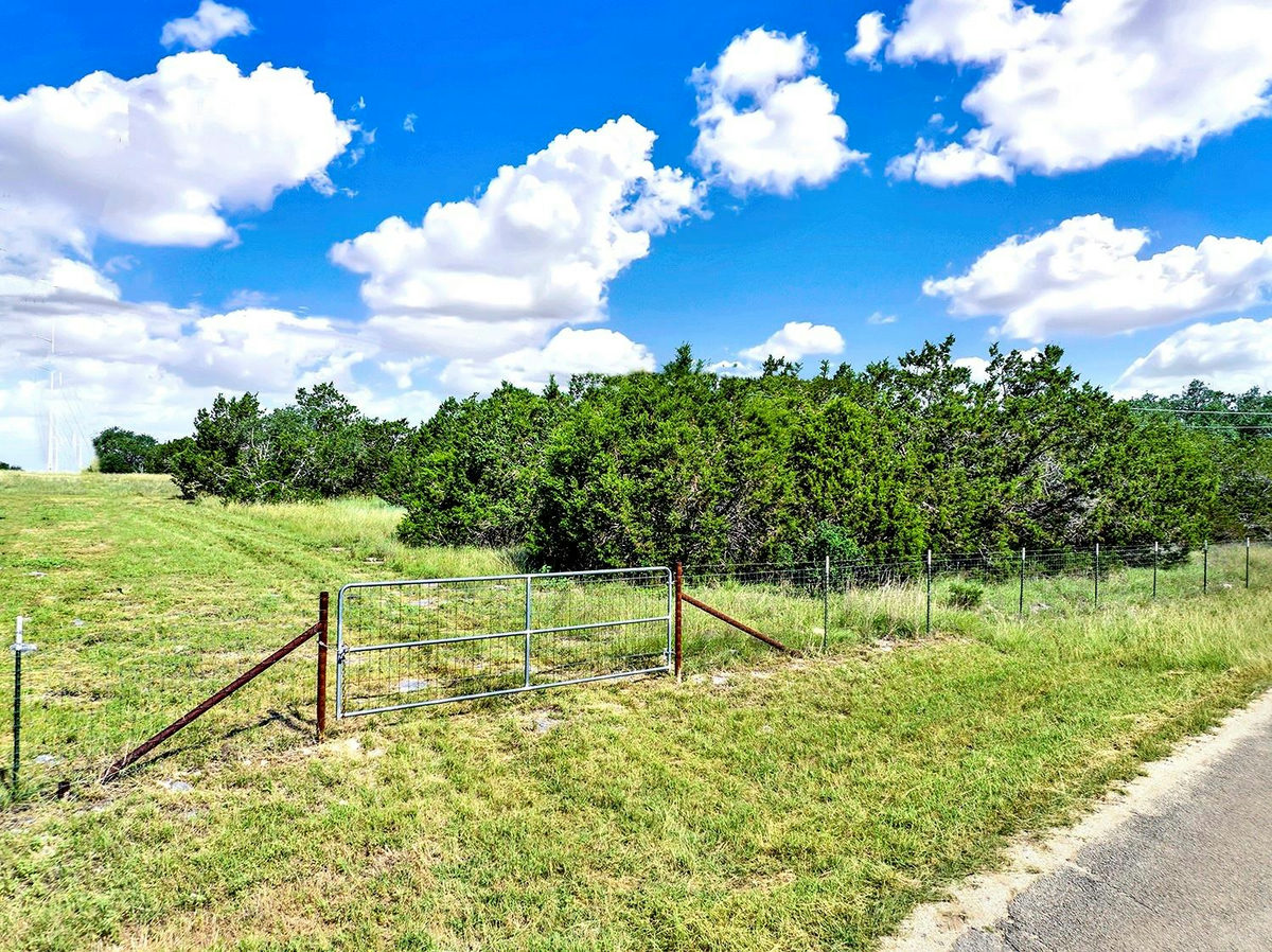 TBD Oakwood Loop — photo 4