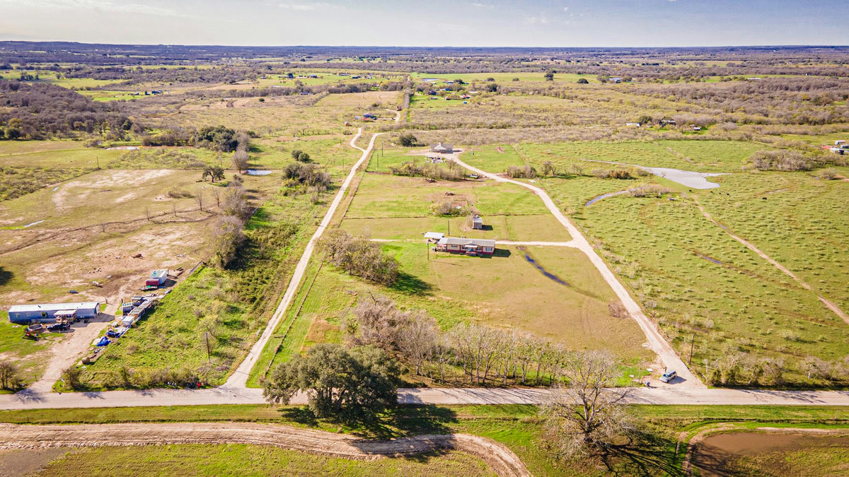 3370 Pettytown Rd — exterior