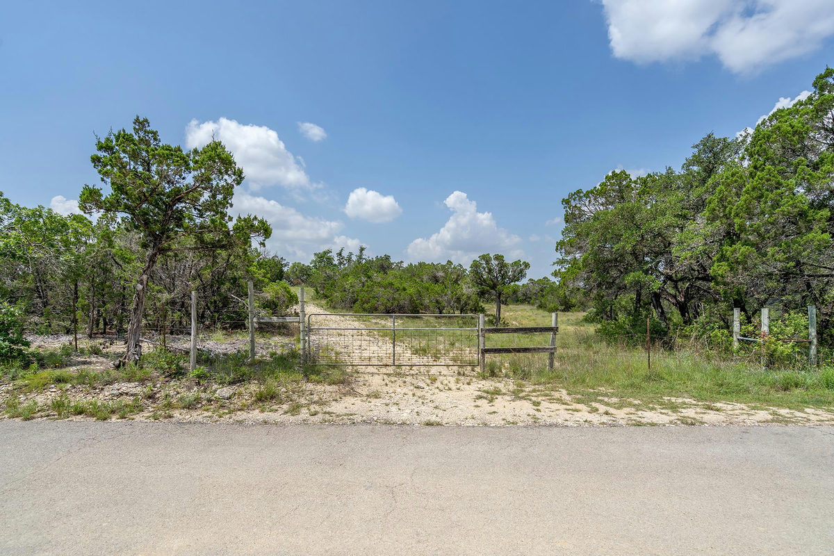 19705 Tyler Trl — exterior