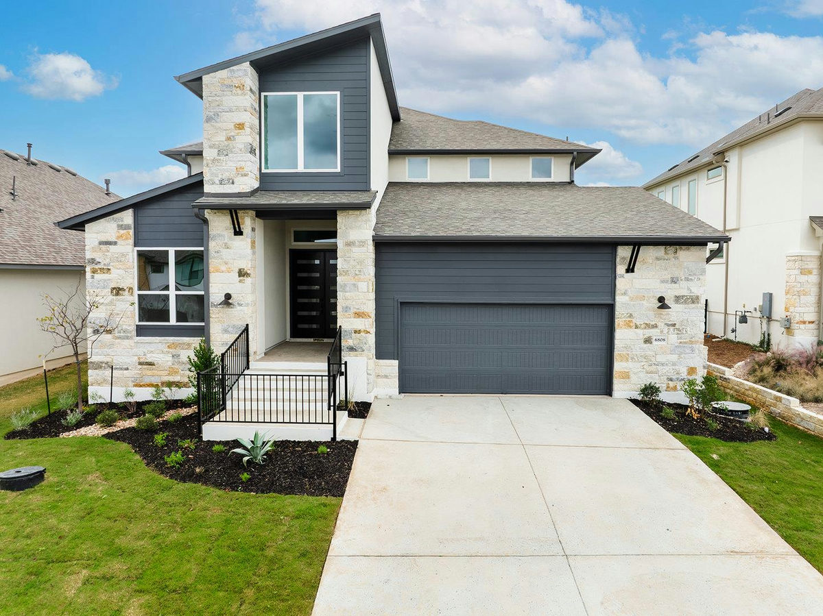 6808 Liberty Grotto Ct — exterior