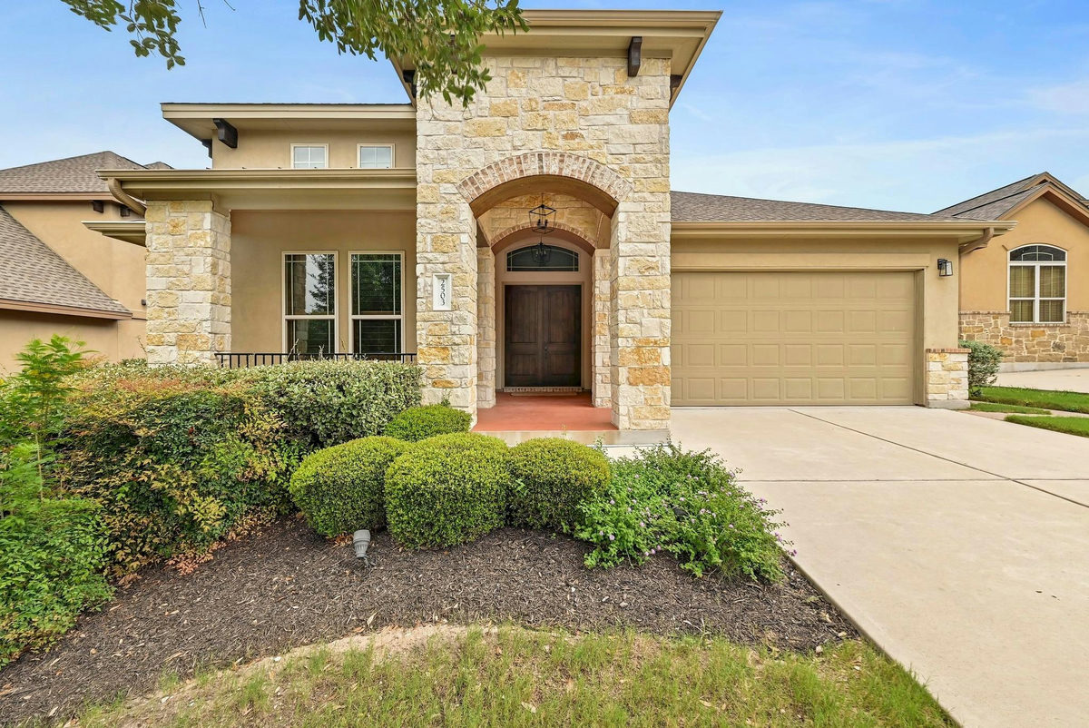 2503 Lou Hollow Pl