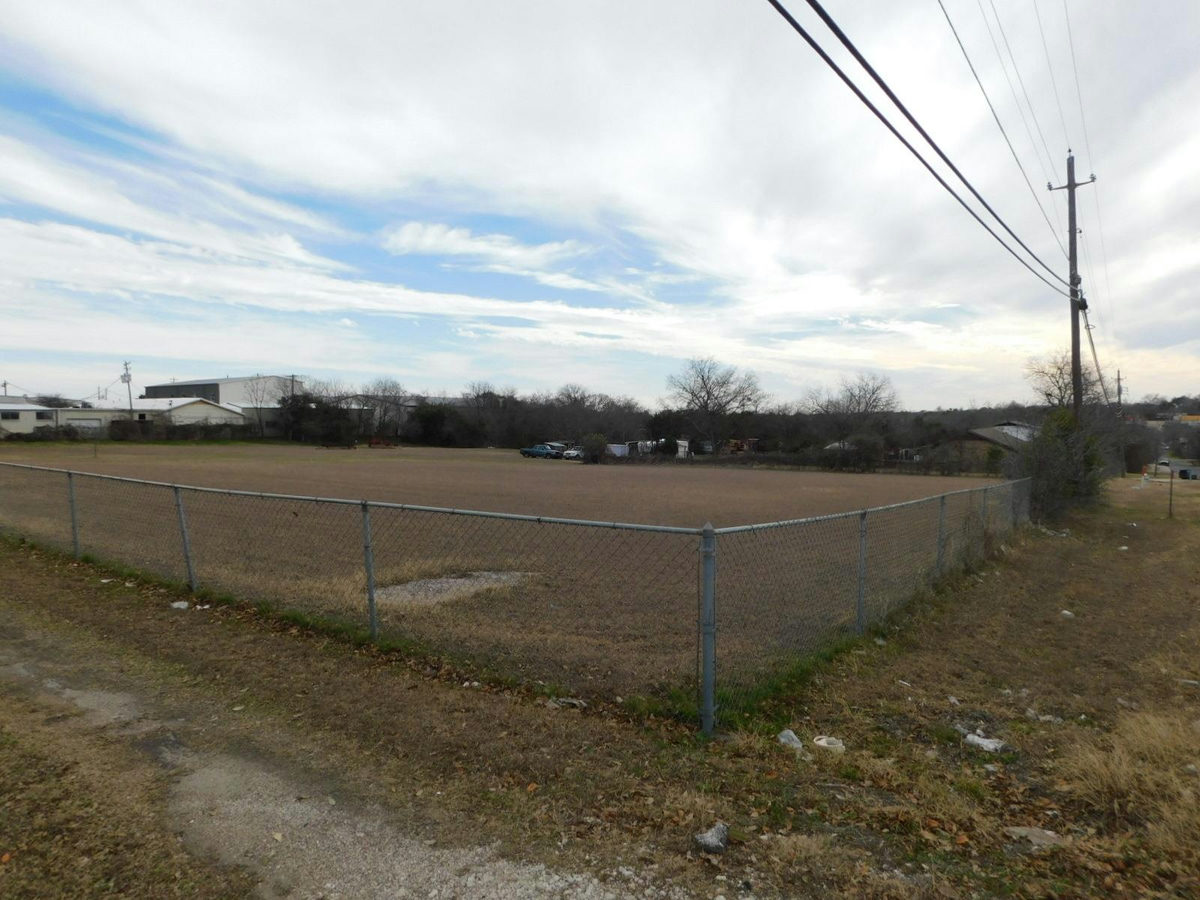 11115 Joseph Clayton Dr — exterior