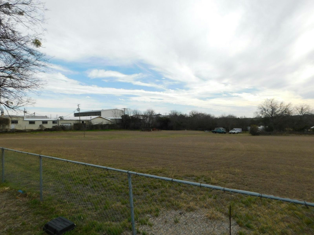 11115 Joseph Clayton Dr — photo 4