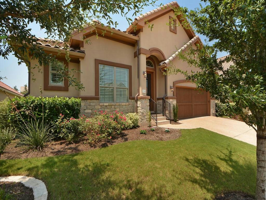 2716 Old Course Dr