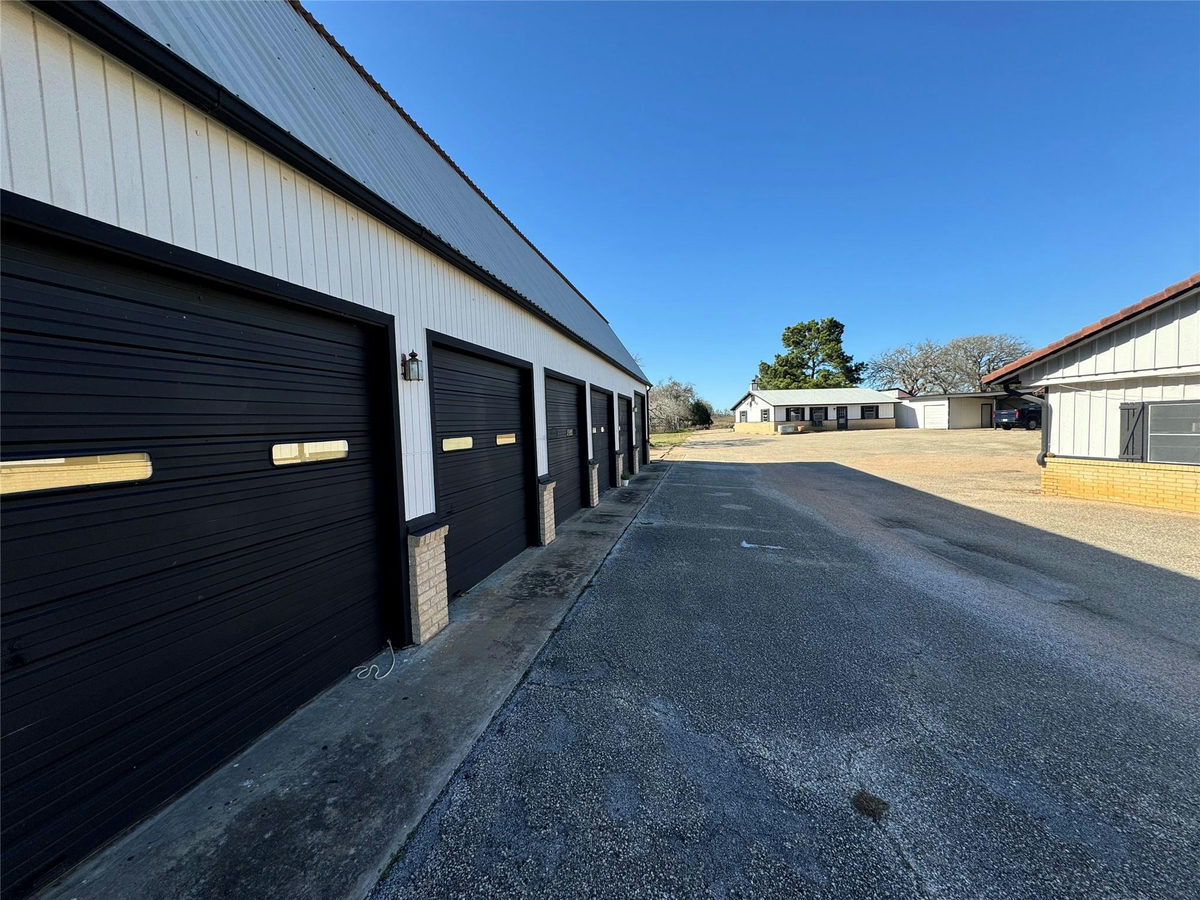 2520 Hwy 304 — photo 5
