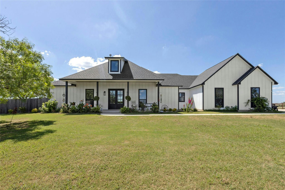 1170 Watterson Rd — exterior