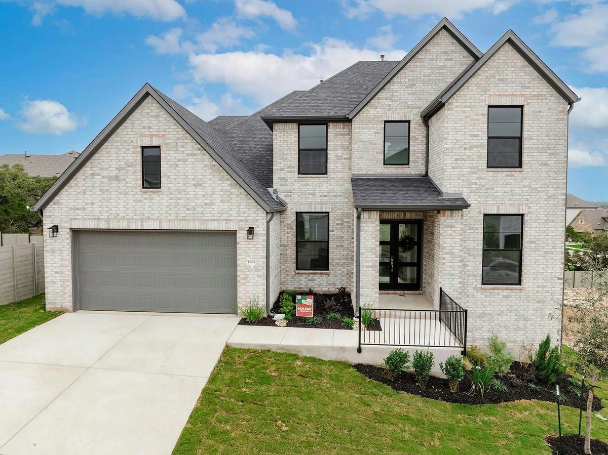 1805 Crimson Sunset Dr — exterior