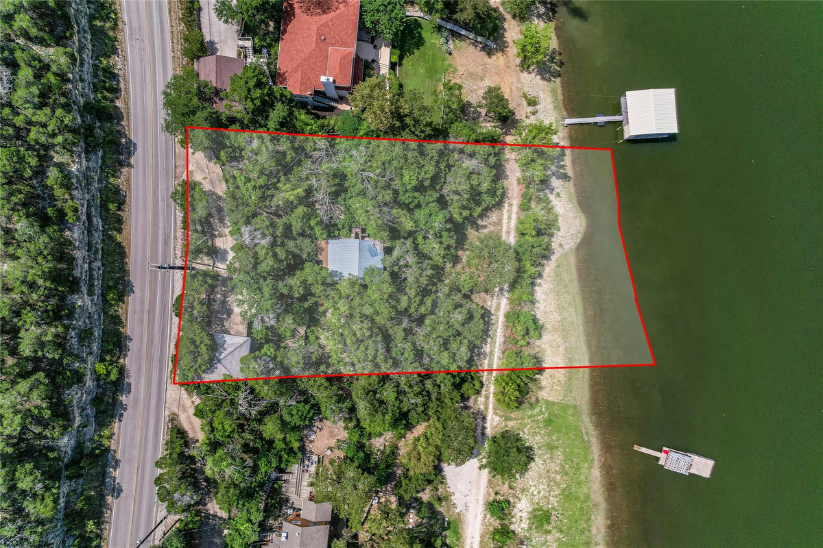 13527 Bullick Hollow Rd — exterior