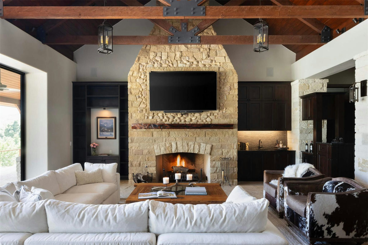 15016 Flat Top Ranch Rd — photo 2