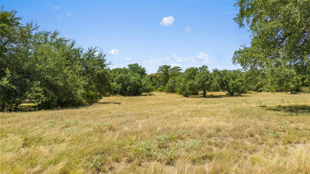 2928 Cliff Overlook — photo 5