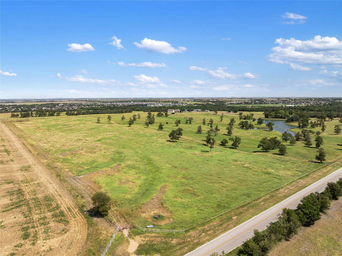 12500 County Line Rd — photo 4