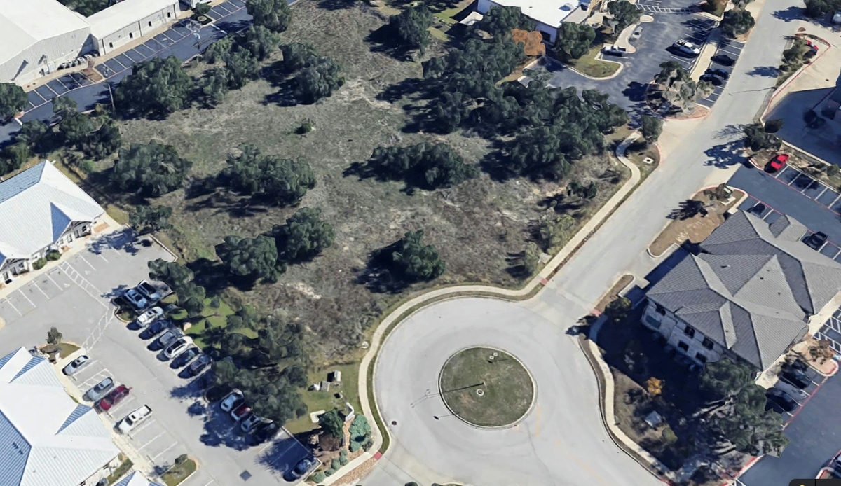 1604 Medical Pkwy — photo 3