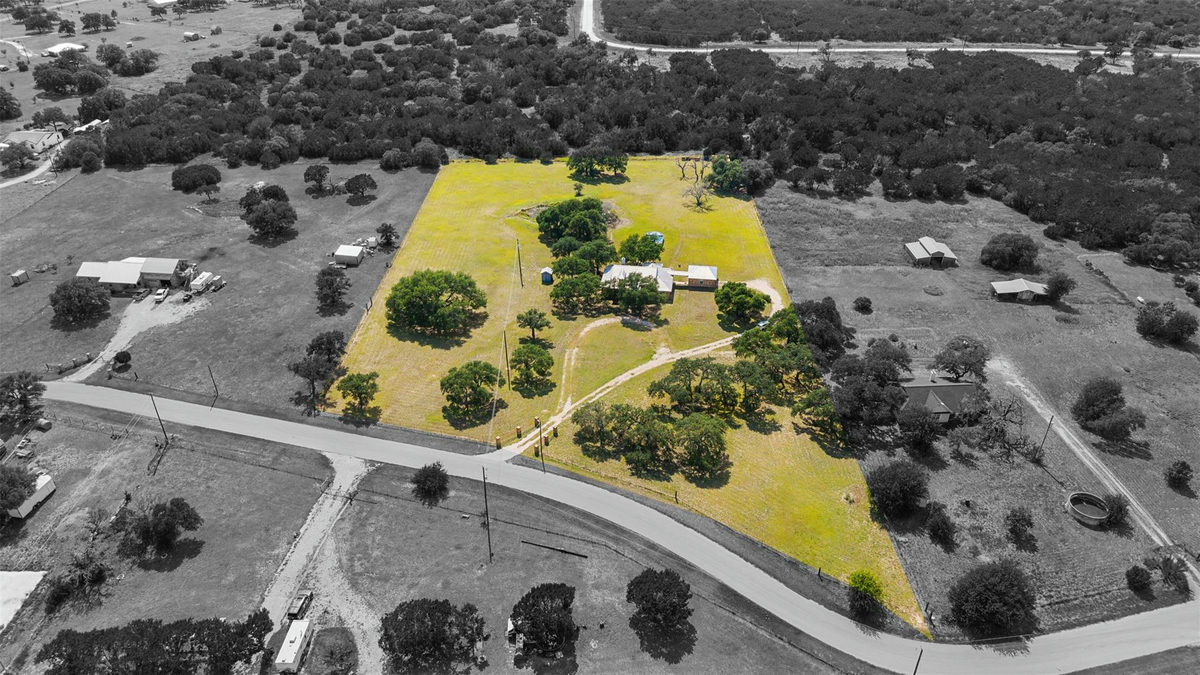 350 Lehne Rd — photo 2