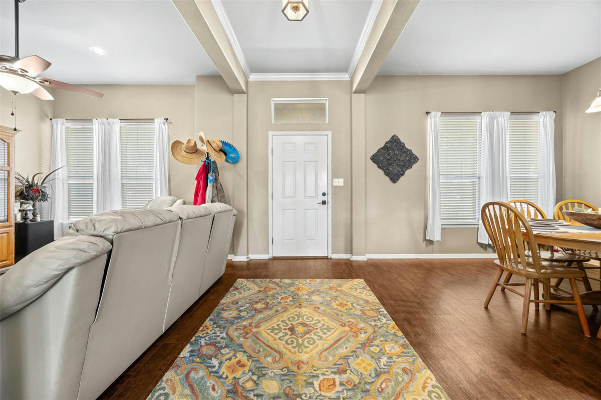 350 Lehne Rd — photo 5