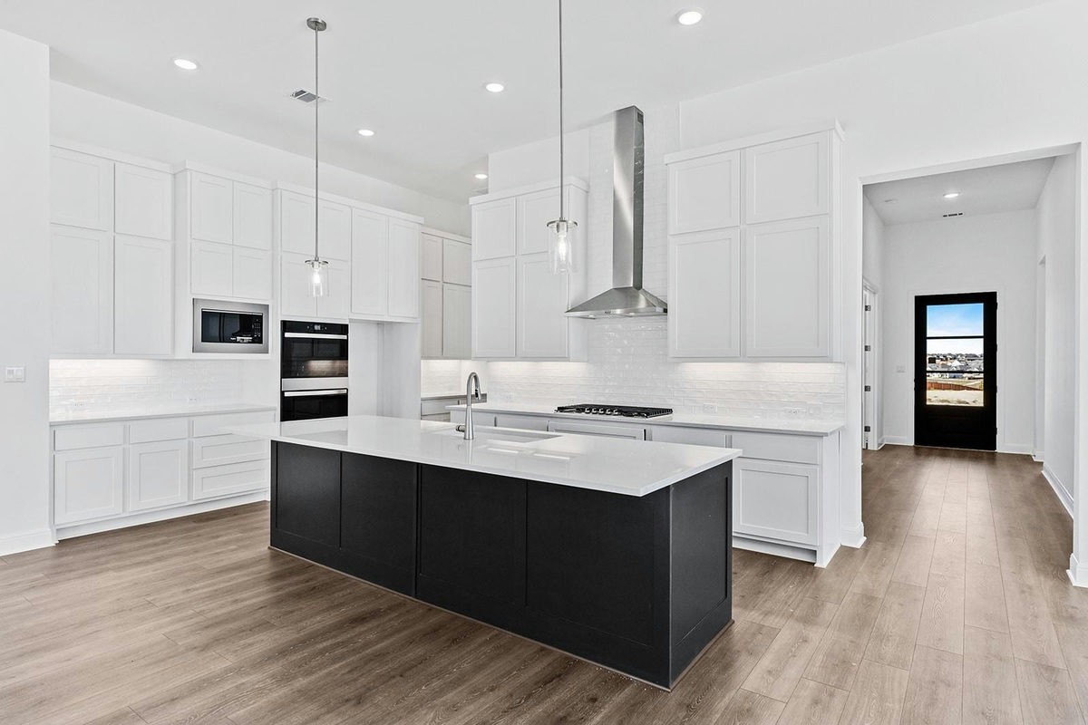 116 Uphill Dr — photo 4